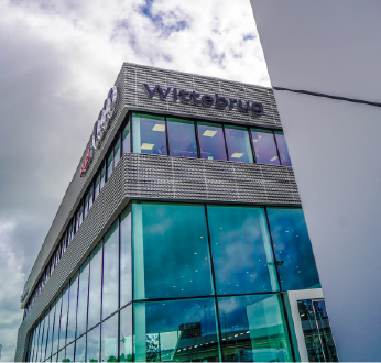 Riva-Wittebrug gebouw vierkant